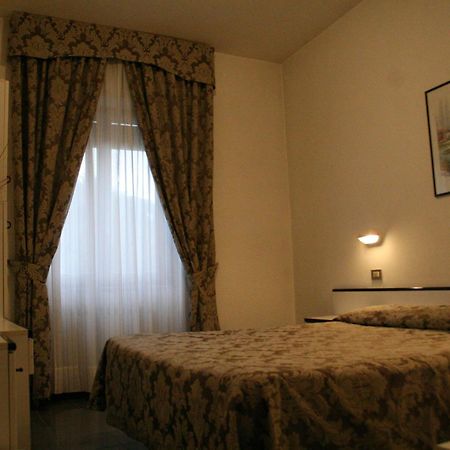 Hotel La Meridiana Anghiari Bagian luar foto