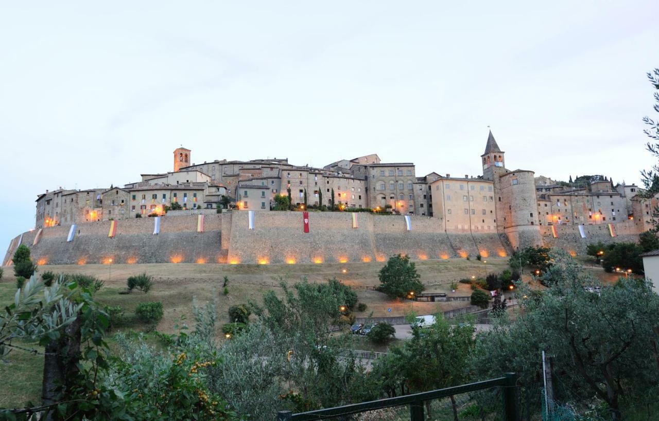 Hotel La Meridiana Anghiari Bagian luar foto